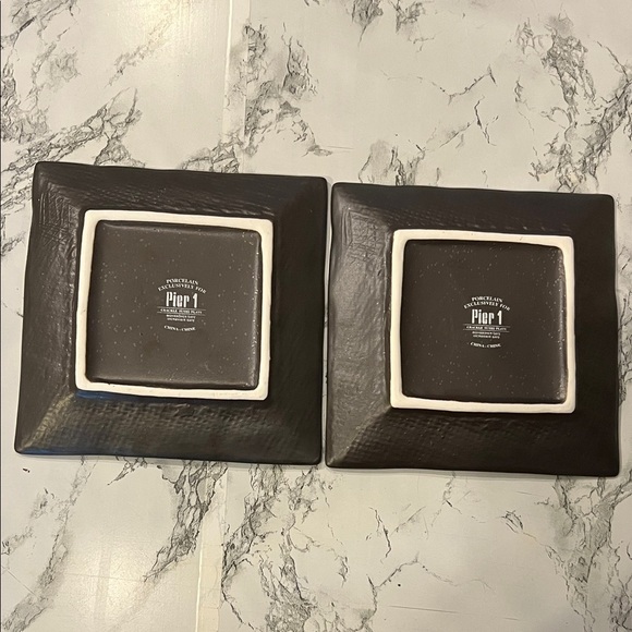 Pier One Set of Two Green Square Crackle Sushi Plates - Picture 2 of 3